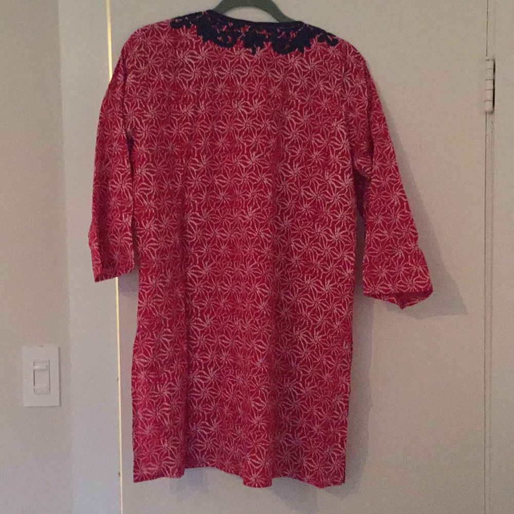 Shirt - Picture 2 of 2